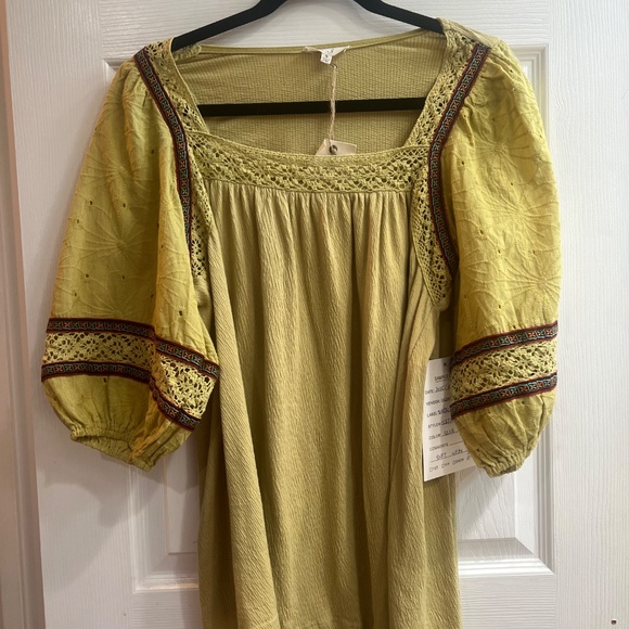 New Easel Women's Bohemian Peasant Short Sleeve Blouse Top Shirt Small Boho - Picture 3 of 9